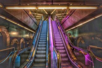 Kulinarny Underground: Jak nielegalne imprezy gastronomiczne kształtują przyszłość przyjęć - 7 2025